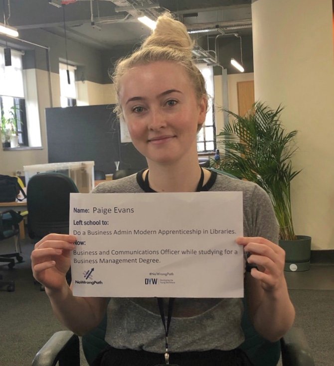 @rona_CCP @aberdeenuni @DYWEdinMidEast @JoinedUpForBus @StirUni 3 in a row for Business students... Paige left school to complete a #ModernApprenticeship while working in 
@edcentrallib. She is now a Business & Communications Officer at Capital City Partnership while undertaking a #GraduateApprenticeship with @HeriotWattUni! #NoWrongPath