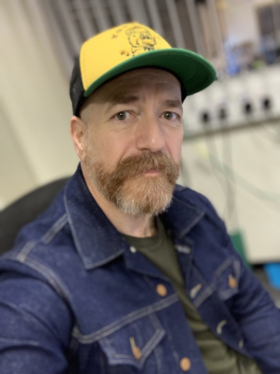 Is it time to go home yet? Lol #worklife