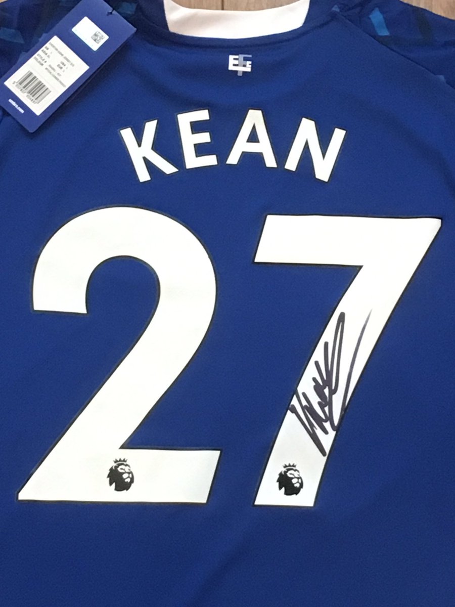 IconicSignature's tweet photo. In stock now ...... signed Moise Kean #MK27 Everton home shirts https://t.co/hHAvsItrRu