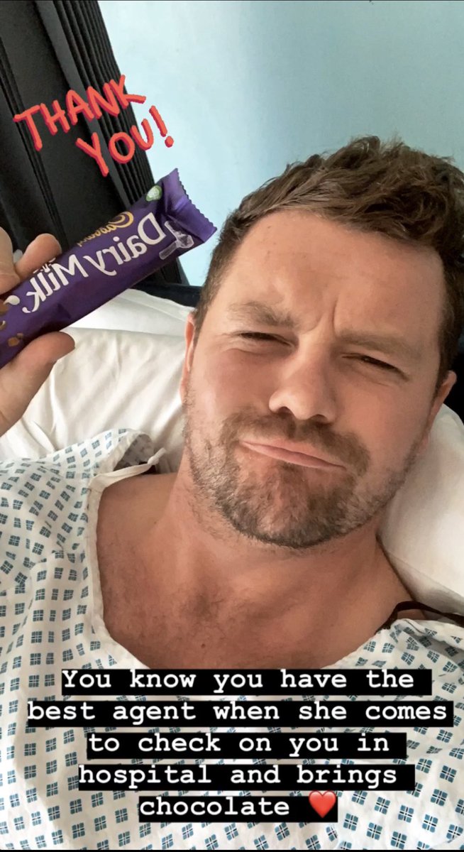 NortonJames17's tweet image. What an absolute superstar @lisahullassoc is! 🙌🏻❤️ Thank you so much for coming to see me!! You have cheered me right up!! Another reason why you are simply the most wonderful agent! #agentgoals #lucky   #bestagent