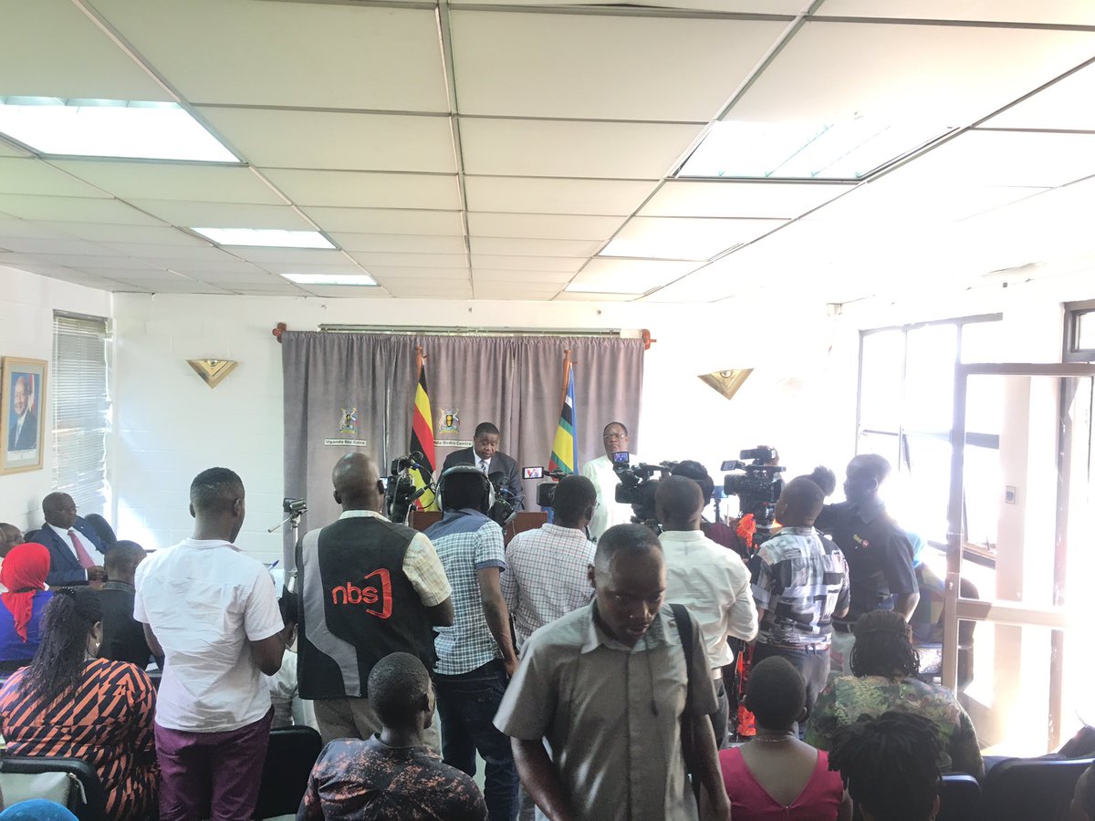 UgandaMediaCent's tweet photo. .@kahindaotafiire: The laws of Uganda from the 1995 Constitution Article 128 and Judicature Act Section 14 guarantee the independence of the Judiciary and also implores the Courts of Law to act in conformity with the Doctrines of Equity #UGJustice. https://t.co/sweLOddHdo