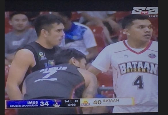 xxLFelip's tweet photo. Pa laro laro lang si Gerald oh. Hahahahahaa naka 3points pa ih. #mbpl https://t.co/TbeoNunZqb