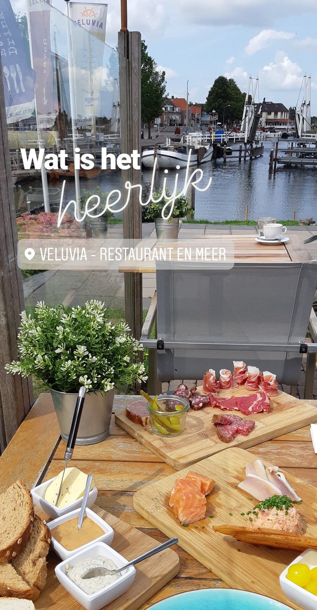 Peeertje's tweet photo. Zon, zee, strand... vakantie in eigen land! En vandaag in ons eogen mooie stadje #harderwijk #veluvia @HarderwijkNL https://t.co/f0TmRD5bv0