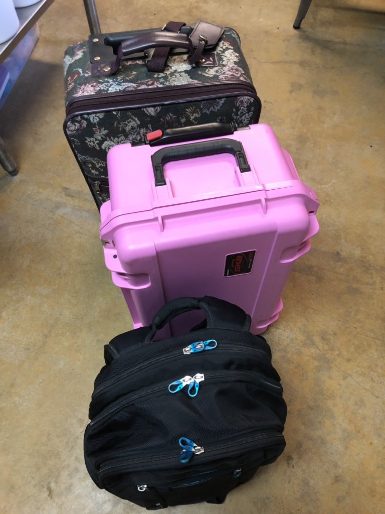 DencyMcClure_'s tweet photo. Computer ✔️ Camera ✔️ Suitcase ✔️And I’m off to shoot! https://t.co/AWZNw6I2HE