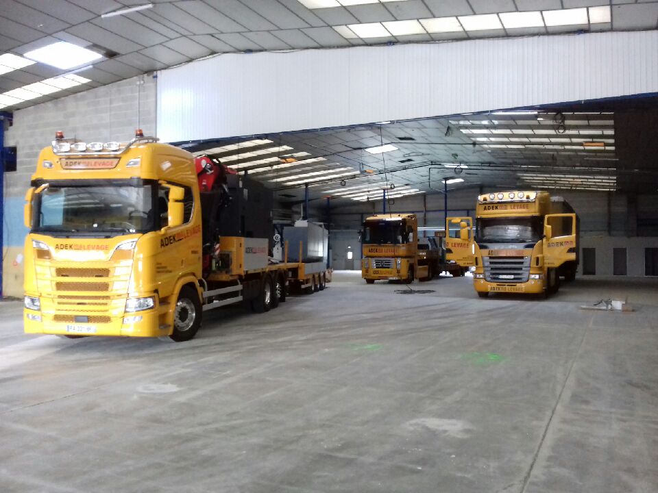 Le déménagement de Luce Hydro continue !

Les machines de Janzé arrivent dans nos nouveaux locaux à Vern-sur-Seiche ! 

Plus d'infos et d'images bientôt ;)

#Vérins #Hydraulique #Industrie