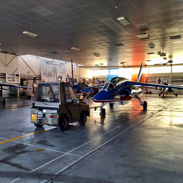 Cap sur l’entretien de mi-saison : cette semaine, la flotte d’Alphajet est en maintenance dans nos hangars à Salon-de-Provence.
La tournée reprend le 15 août pour une démonstration <a href="/VilleDeToulon/">Ville de Toulon</a>, le 16 août depuis la baie du Lavandou <a href="/MairieLavandou/">Ville du Lavandou</a> et le 18 août <a href="/pornichet44/">Philippe T</a>