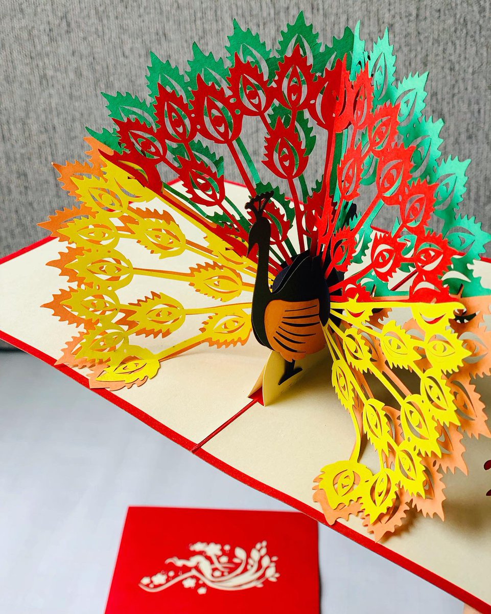 HandCrafted_Uk's tweet photo. #handmadecardsforsale #handmade #madetoorder #papercraft #papercraft #interactivecard #3dpaper #handmadepaper #greetingcarddesign #popupcard #popupcards #uk #england #handmadegreetingcards #birthdaycards #papercrafted #popup_design #peacock #cardforsale #3dpopupcard #craft  £4.20 https://t.co/8HSfKOtVzt