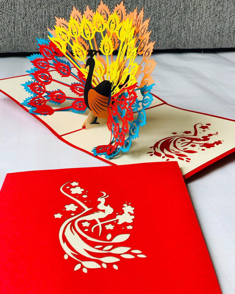 HandCrafted_Uk's tweet photo. #handmadecardsforsale #handmade #madetoorder #papercraft #papercraft #interactivecard #3dpaper #handmadepaper #greetingcarddesign #popupcard #popupcards #uk #england #handmadegreetingcards #birthdaycards #papercrafted #popup_design #peacock #cardforsale #3dpopupcard #craft  £4.20 https://t.co/8HSfKOtVzt
