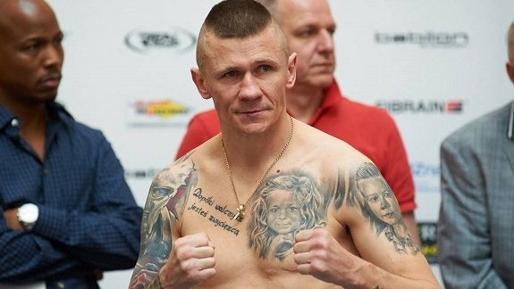 piesciarstwo_pl's tweet photo. Rafał "Wujcio" #Jackiewicz planuje zakończenie kariery w lutym 2020 r. na gali @RockyBoxingProm. W efektownej walce:najstarszy z najmłodszym zawodowcem (info by @RockyBoxingProm)(zdj. by @ringpolskapl @bokser_org @MMAnewspl). Zapowiada się ciekawie PS Mistrzunio nigdy nie kończy. https://t.co/H6RbgPAPlW