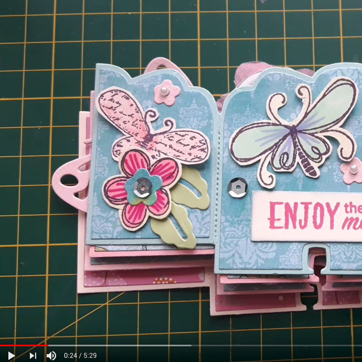 Polka_doodles's tweet image. 5 awesome #cardmakingvideos for you today! loom.ly/1i0PCOQ 
#polkadoodles #cardmakingtutorial