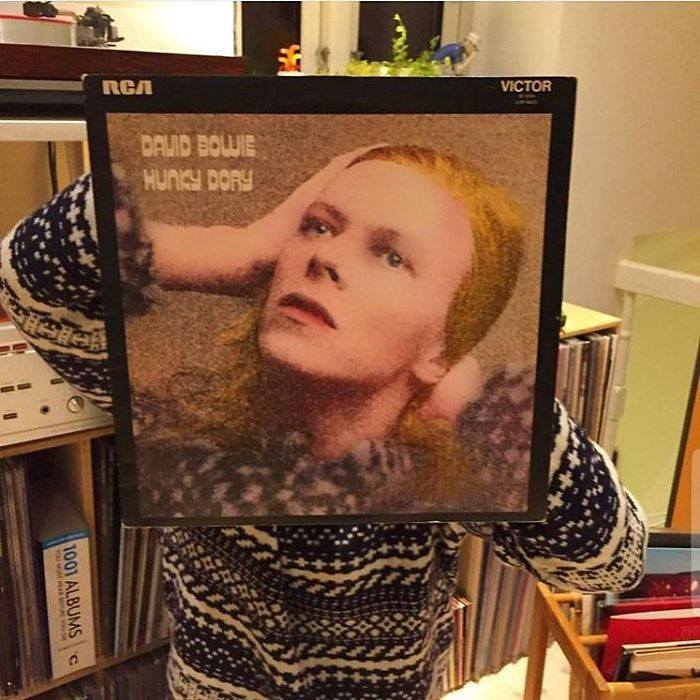 GigiV46's tweet photo. vinyl album , superealism. 
via deskx art . https://t.co/rROuhnPRIW