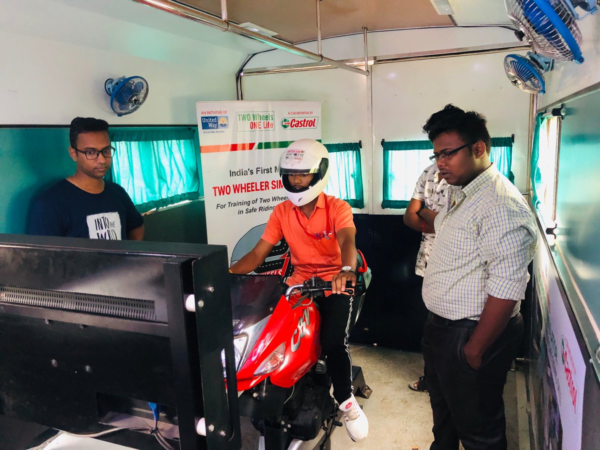 UWMumbai's tweet photo. Under UWM's “#TwoWheelsOneLife” project a CSR initiative by @Castrol_India 3 #SafeRiderTraining sessions were conducted @ Navjeevan LokVikas Sanstha, #Vitthalvadi & Sterling College of Arts, Commerce & Science, #Nerul, certifying 87 students as #roadsafety ambassadors #LiveUnited https://t.co/6xlPokzKCr