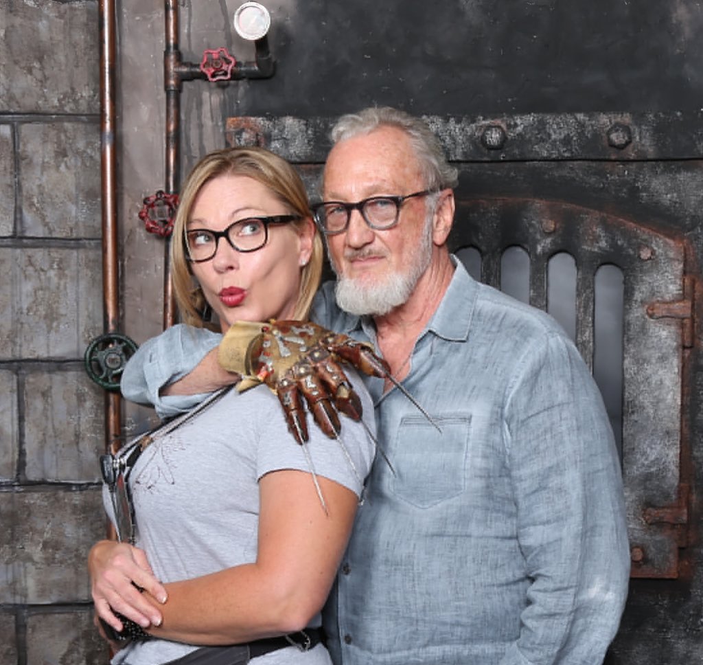 KitsieDuncan's tweet photo. From the #awkwardprom series @RobertBEnglund and I at the ‘Boiler Room’ junior/senior prom #flashbackweekend https://t.co/Zn40wzExuh