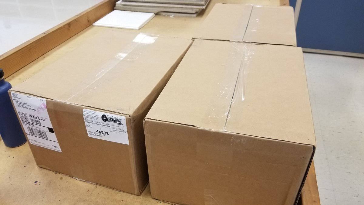 JoeSlifka's tweet image. Stops in at school to set up computers. Sees multiple boxes from @pitscoed.
*don&apos;t open them up, you have lots of work to do.*
*don&apos;t open them.*
Maybe just a quick peek...

OMG, YOU GUYS!! LOOK! WOW! LET&apos;S OPEN ALL THE BOXES!!!
#tetrixrobotics #prizm #ps4 #futureisnow