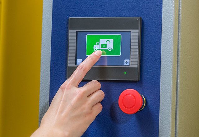 Kelley_LDP's tweet photo. One task, one touch. That's the key to simplifying dock operations. https://t.co/7PKXmfy4BR https://t.co/kfYimjPgfU