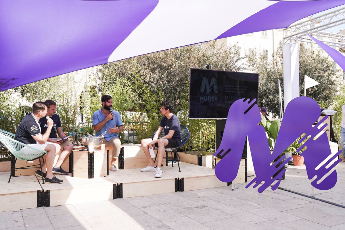 Murexfestival's tweet photo. [MARKET PLACE] 
Élément central du Murex Festival, elle était en  plein cœur de la Ville de Toulon, sur la Place de l'Equerre 📐
Différentes #innovations à tester, des #startups et des professionnels dans un #espacevip dédié à l'échange ! 💼
#murex19 https://t.co/BFpVL4lxEb