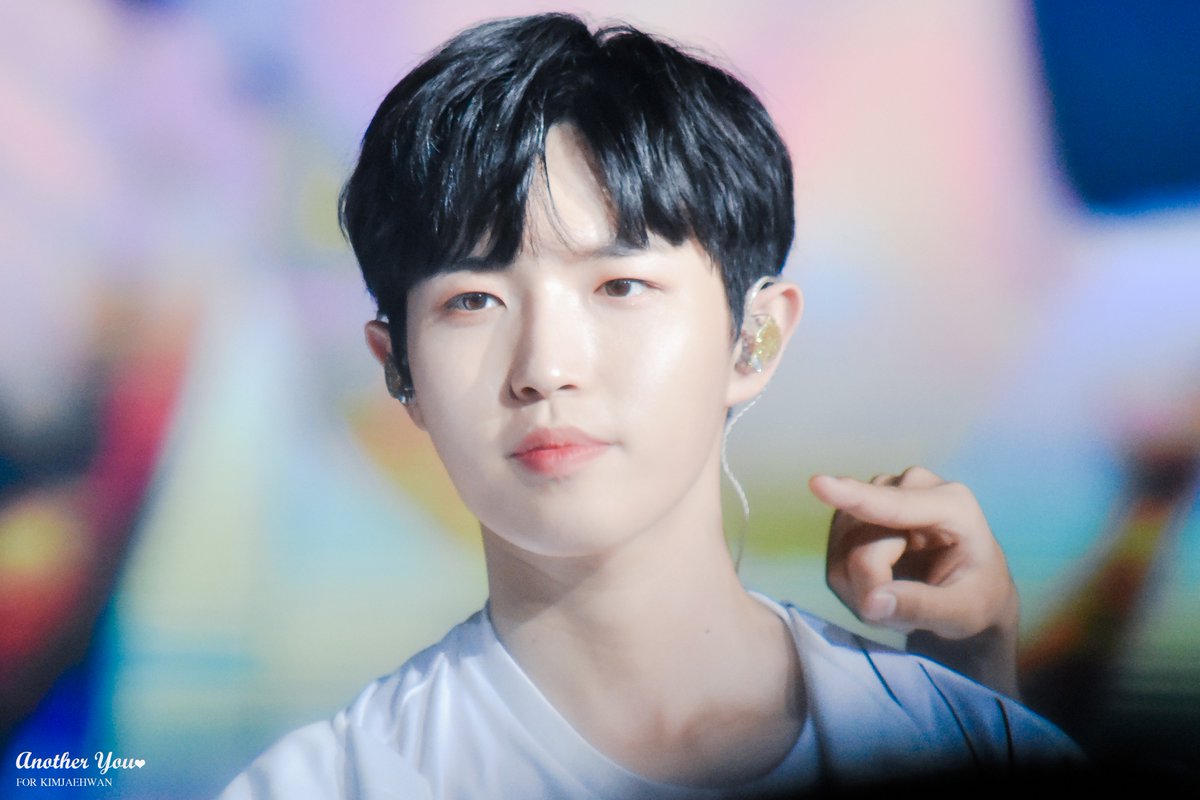 Anotheryou0927's tweet photo. 💙💙💙💙

#김재환 #재환 #KIMJAEHWAN #jaehwan https://t.co/WDfpP3XFlW