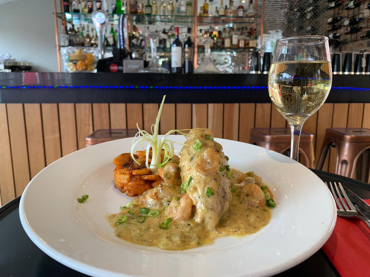 This weeks special from Bollicini. Chicken Supreme with bacon, tomatoes and potatoes in a garlic and spring onion cream sauce. The best yet! #Delicious #Foodheaven #Italianfood #ILoveItaly #Italianrestaurantchester