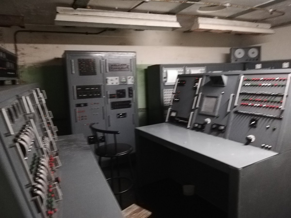 SteSharpAuthor's tweet image. Current location... control room,  evil baddy lair.

#spacecontrol #controlroom #lair #ukspace #rocket #astrophysics