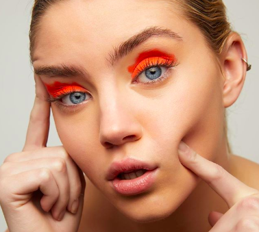 London Media MakeUp tweet media