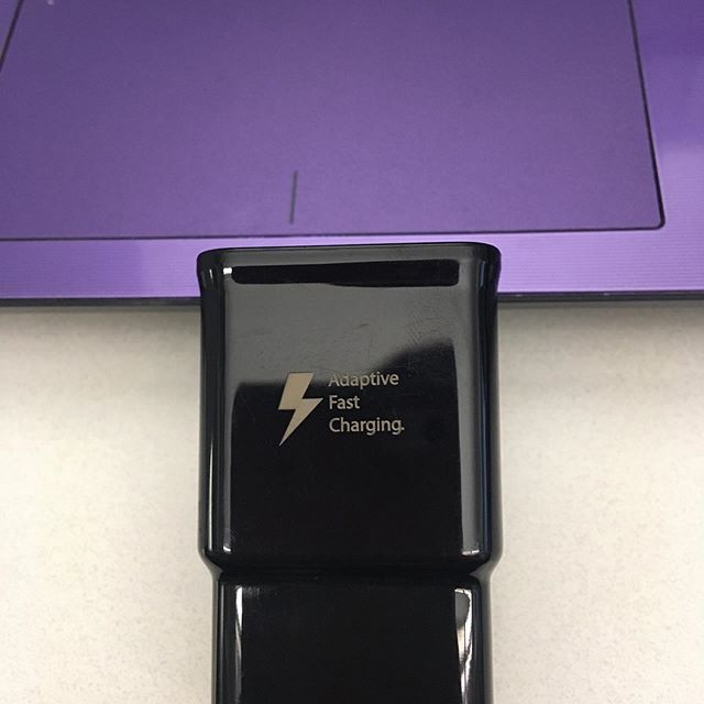 Because_Mike's tweet photo. Got the fast charger for the phone! #fastcharging Whats your favorite tech? Shoot me a message at https://t.co/zPckZo7TWv  #fastcharger #samsung https://t.co/ZTwyezuo1Y