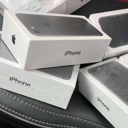 replugg_gh's tweet photo. black (colour) iPhone 7 sealed in box with 32 GB at 1500 GHcedis 
[Gevey unlock] for sale 
Contact us at 0544990052 to buy 
#Delivery service available
We are #convenienceredefined
Replugg! Reconnect!!
 #digitalmarketing #marketing #electronicsretail #onlineshop #Apple https://t.co/E9wHb0HQaM