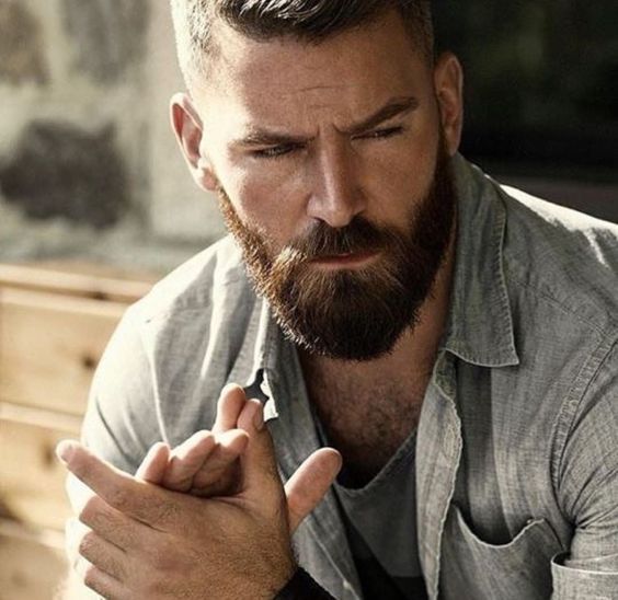 You call it facial hair. I call it awesomeness escaping through my face. 👊🔥🙌⠀