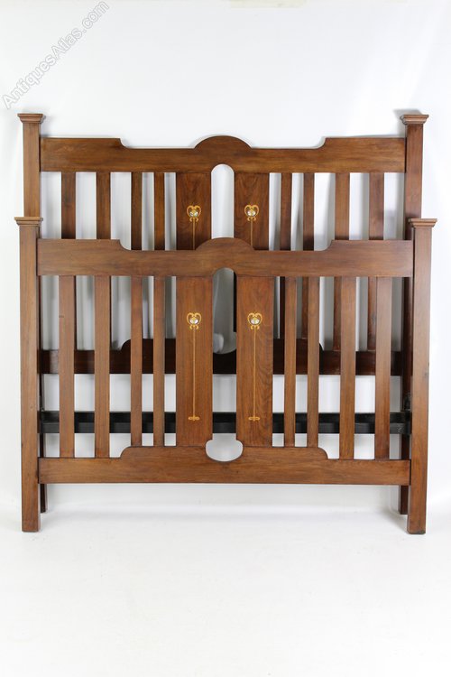 antiques_atlas's tweet photo. From Antique Furniture Direct Victorian Arts & Crafts Inlaid Walnut Double Bed https://t.co/vv2yoQQqO4 #antiques @antique_FD #italianbed #antiquebed #victorianbed #fourposterbed #fourposter #interiordesign #antiquedealer #Testerbed https://t.co/x0nHTm6DRy