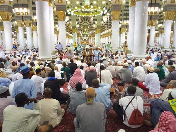Muslim pilgrims who understand Hausa Lang. have been given chance to be taught in Hausa by Kingdom of Saudi Arabia authority

Magaji Falalu Zarewa PhD,is the Imam assigned by the authorty to teach the pilgrims,In Masjid An Nabawi,Medina,at King Abdul Aziz gate after Magrib prayer