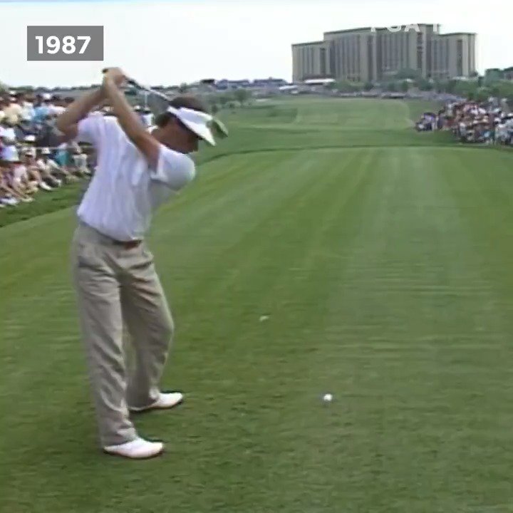One of our favourite swings in the game. Happy birthday Fred Couples. 