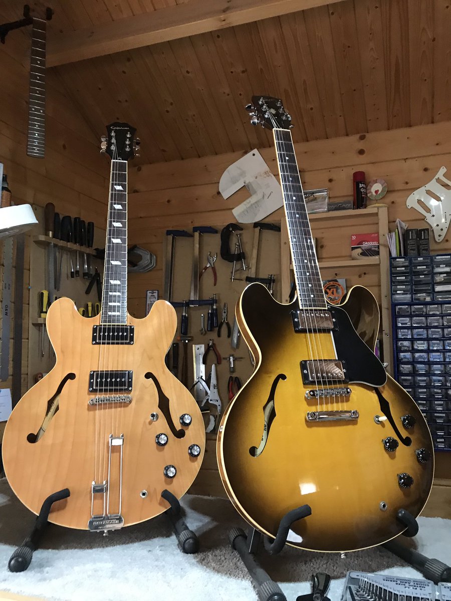 Guitarlodge's tweet image. Guitars &amp;amp; more guitars. It’s been a busy few weeks with appearances from the likes of Gibson, Epiphone, Fender etc etc.
No such thing as too many guitars.
#Guitarporn #6strings