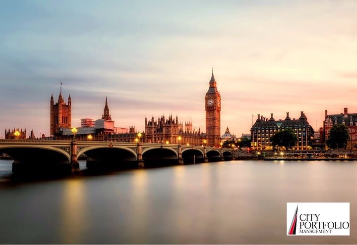 Cityportfoliom1's tweet photo. It’s #TipTuesday so here’s our tip about flying into the #capital for a short jaunt:

Be sure that you (or your #propertyconcierge) have organised an online shop to deliver all your must haves when you arrive. Pointless spending the first part of your trip in the supermarket https://t.co/w3YGwRYeTy