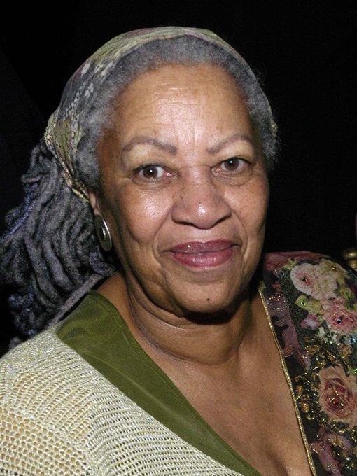 Hollywood Junction: Author Toni Morrison has died at the age of 88 May she RIP https://t.co/Fuchj6D1