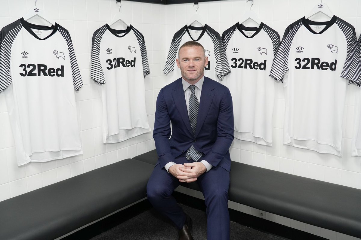 dcfcofficial's tweet photo. Welcome to Pride Park, @WayneRooney! 👊 

#WR32 https://t.co/Okemj8kvBA
