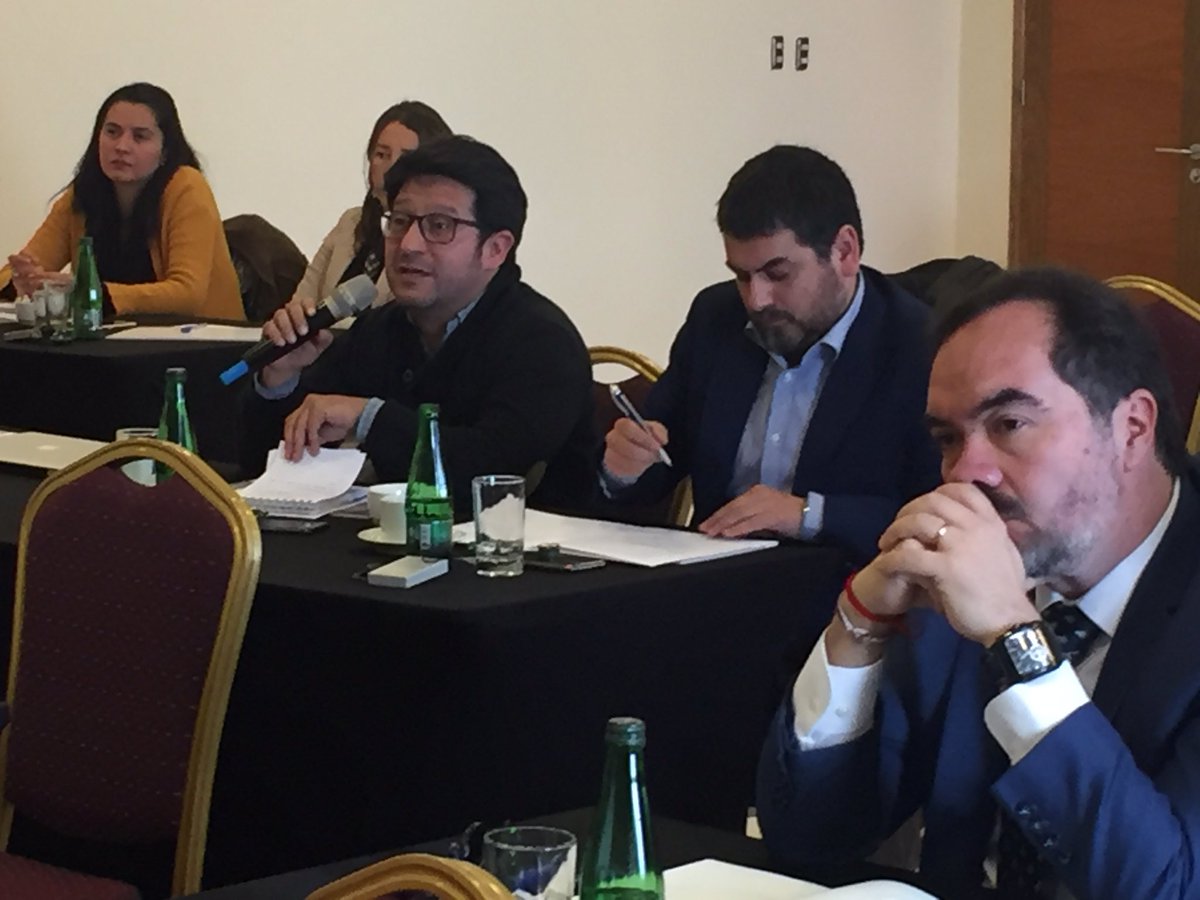 cristianlaborda's tweet photo. @isabeljarrett @pewenvironment presenting the economy case for fishery subsidies in the context of @wto negotiations, #VALPARAISO @ChileMFA @SubpescaCL #Direcon https://t.co/NRqLijOKuP