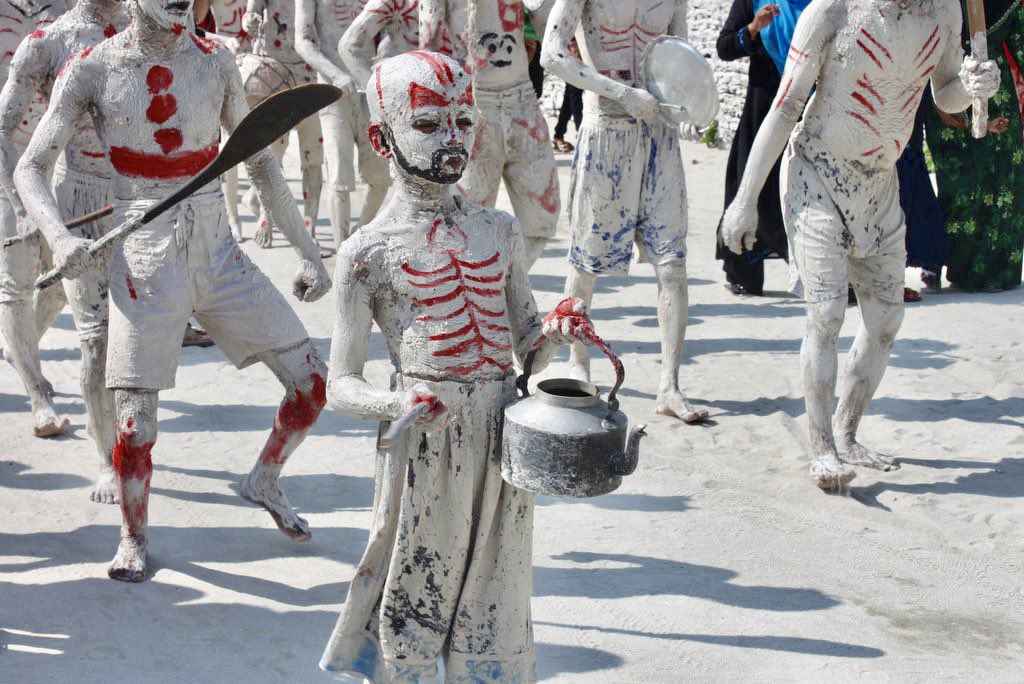 “Eedhu Maali” - a slightly modernised version of the traditional street parade on the island during Eid, using kitchen appliances!  #ReethiRaajje  #HAUtheemu  #JazeeraRaajje