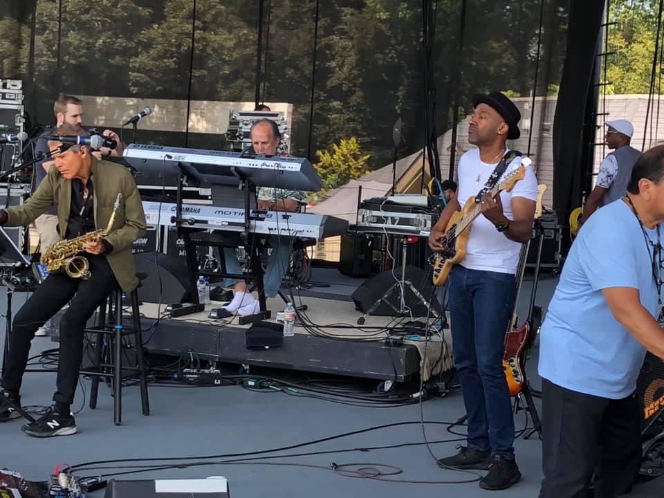 BobJamesMusic's tweet photo. Soundchecking at @SteMichelle (8.3.19)
#doublevision #soundcheck #chateau #stmichelle #winery #bobjames #davidsanborn #marcusmiller #jazz #smoothjazz https://t.co/66kU4UuYBu