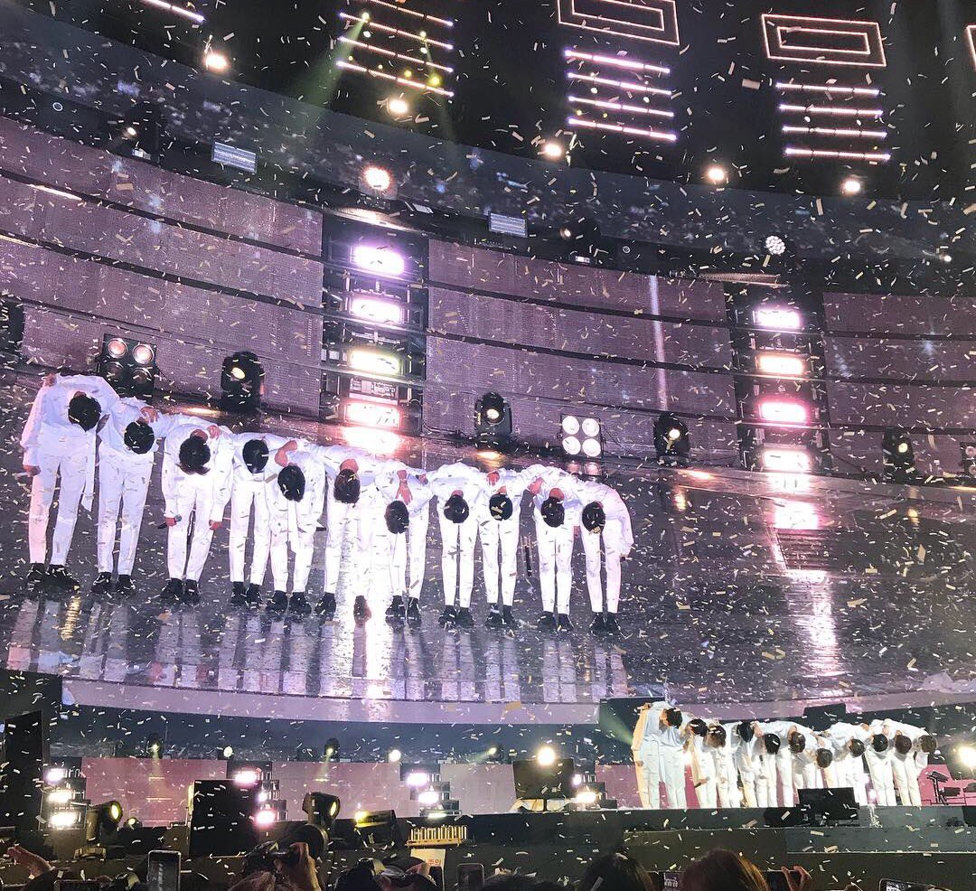 hello_o_future's tweet photo. 🎊Happy 2nd Anniversary Wanna One🎊
My source of happiness
I really miss them so much 😭😭
All I Wanna Do, WANNAONE☝
#TwoYearsWithWannaOne
#우리워너원_이주년_축하해 https://t.co/aJ4Xzl92dy
