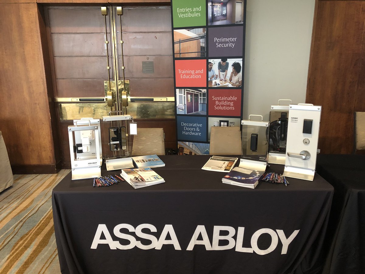 jjcthree's tweet photo. Supporting our good OEM partners LenelS2 at the Envision event in Toronto!
@ASSAABLOYDSSUS @ASSAABLOYAMERIC https://t.co/yQmBQL96uX