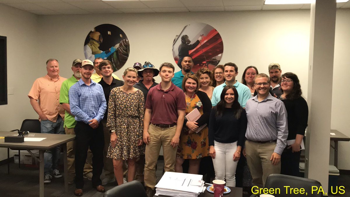corll_sspc's tweet photo. Take your next class at @thesspc HQ!
Earlier today, our Training Dept. stopped by our on-site training room to meet 9 students taking our PCI course. Interested in taking a course with us? DM me and I can help find the best one for you! #SSPC #coatings #inspector #training https://t.co/EfrVTOdxu9