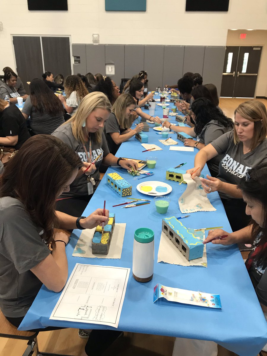 OLE_Leopards's tweet photo. We are Leopards! Building our Legacy! #leopardlearners https://t.co/PznuZ3cisW