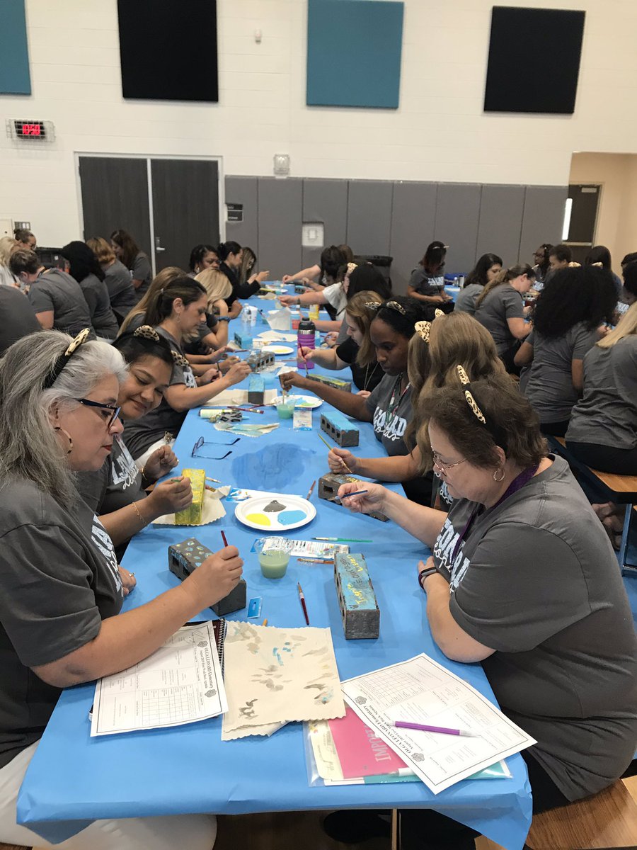OLE_Leopards's tweet photo. We are Leopards! Building our Legacy! #leopardlearners https://t.co/PznuZ3cisW