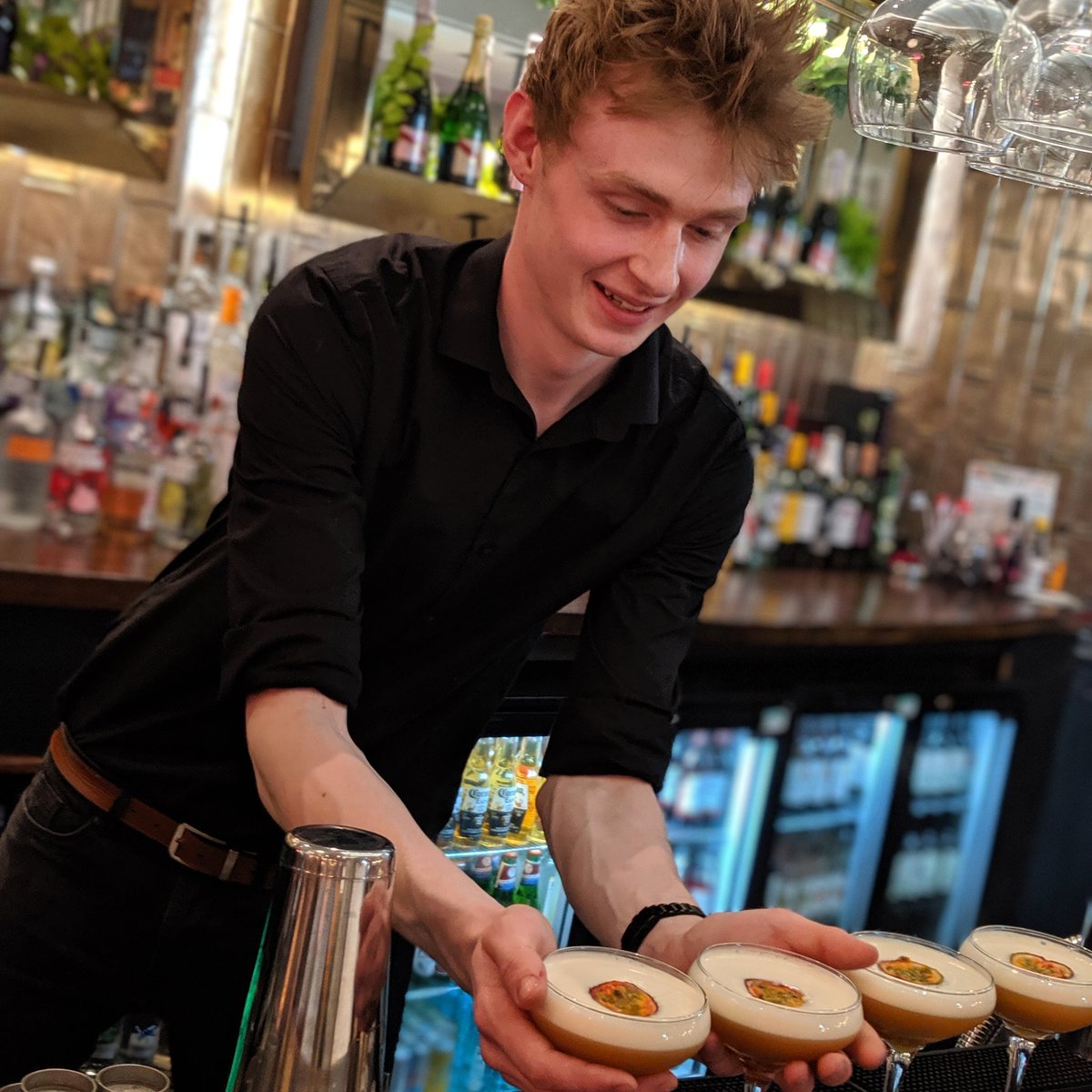 241 on cocktails tonight served up by our dude Rhys! Come and say hi ♥️