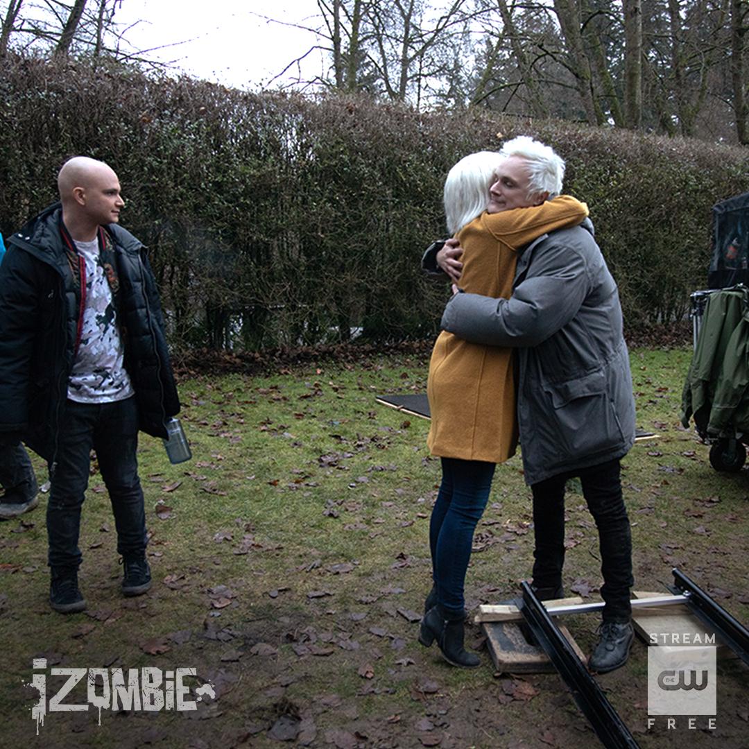 iZombie tweet media