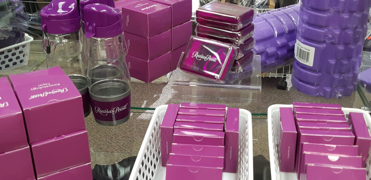 MirenasFashions's tweet photo. The purple wave is here, are you going to catch it? 💜
.
#MirenasFashions #PrettyInPurple #EnPointe #DanceLife #RussianPointe #Mississauga #Oakville #Brampton #Toronto #OneStepAhead https://t.co/jNVWeH9B6y