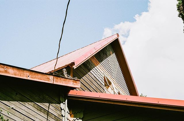 jerwaters's tweet image. Pottery barn
#olympusom2n #shootfilm #fujifilm400 #50mm #filmisnotdead ift.tt/2ZDwm7l