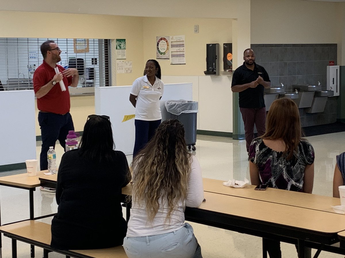 FcusPawprint's tweet photo. Mr. Childers, Mrs. Camacho, and Mr. Wideman welcome our Orange and Osceola social studies teachers to FCUS #csusaimpactfl https://t.co/1a86YKZowV