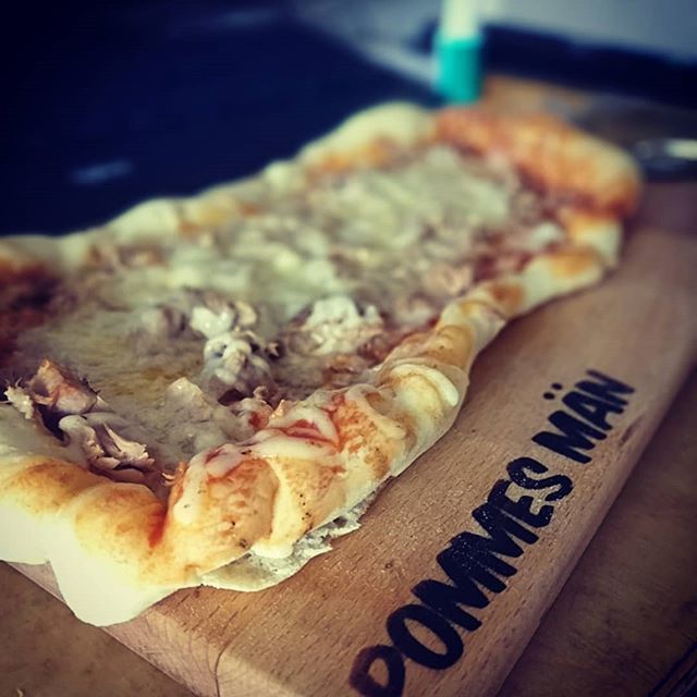 PommesMaen's tweet image. Heute Dinkel Mehl Pizza vom Kontaktgrill
.
.
#omnomnom #foodporn #pommesarmy #like #lecker #easy #kochen #grillen #pizzaselbermachen #pizza #vollkorn #gesund #fastfood ift.tt/2Yu8Ugq