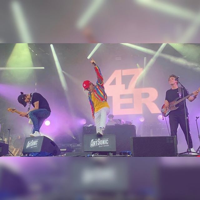 Viens "gâcher tes classiques" avec @47ter au Festival Crossover le 23 Août ! 💥
Prends ta place dans la bio 🎫
 #FestivalCrossover #ilovenice #nice06 #frenchriviera #crossover #cotedazurfrance #musique #cotedazurnow #frenchriviera #makemoments #party #… ift.tt/2MITkGI
