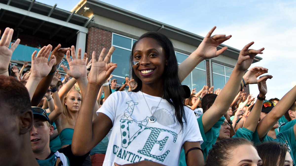 Fan Appreciation Day - Aug. 10
✅ FREE
✅ FOOTBALL
✅ FUN

Includes a first look at the 2019 Coastal football team, a Kids Zone, poster and autographs all for the low cost of FREE!

Click here for more information:
goccusports.com/news/2019/8/1/…